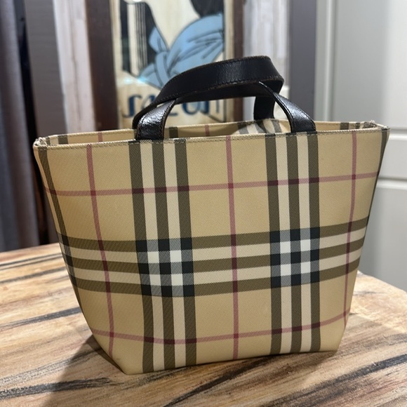 VINTAGE BURBERRY HANDBAG - Picture 4 of 16